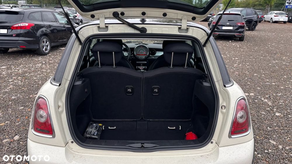 MINI Cooper D - 16