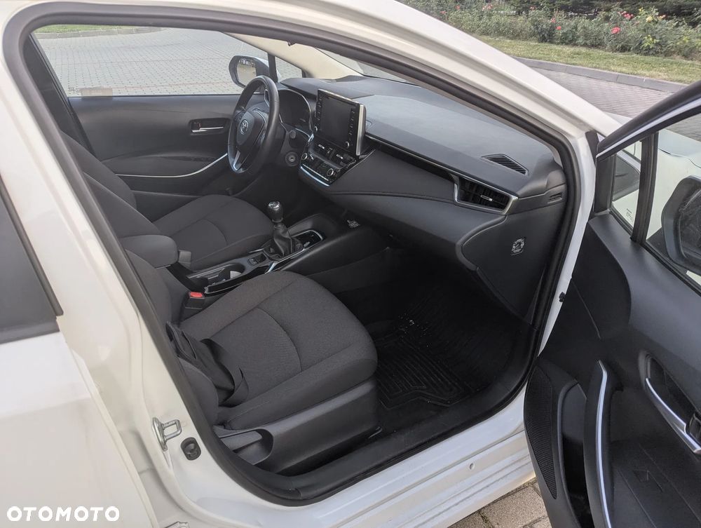 Toyota Corolla 1.6 Comfort - 10