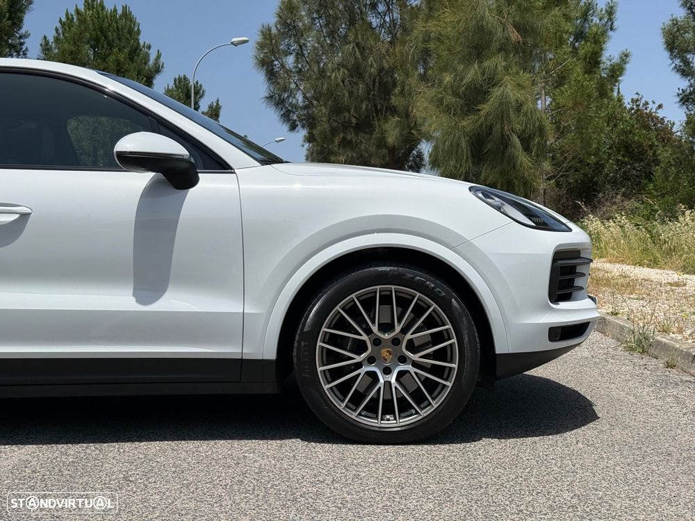 Porsche Cayenne Coupé S Platinum Edition - 9