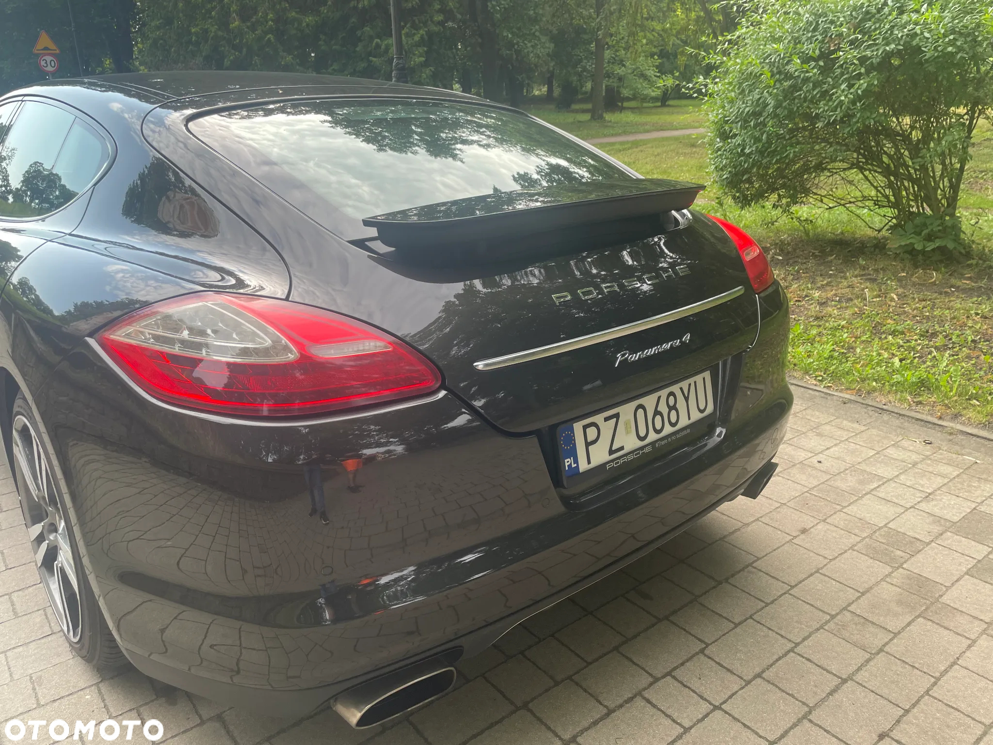 Porsche Panamera 4 PDK Platinum Edition - 18