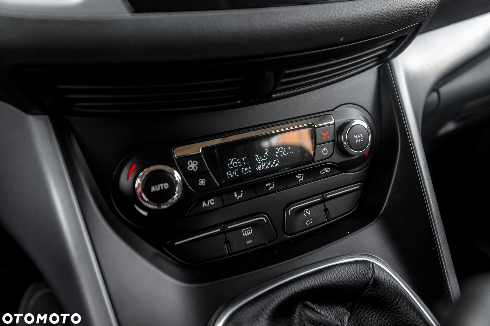 Ford Grand C-MAX 1.0 EcoBoost Start-Stopp-System Titanium - 28