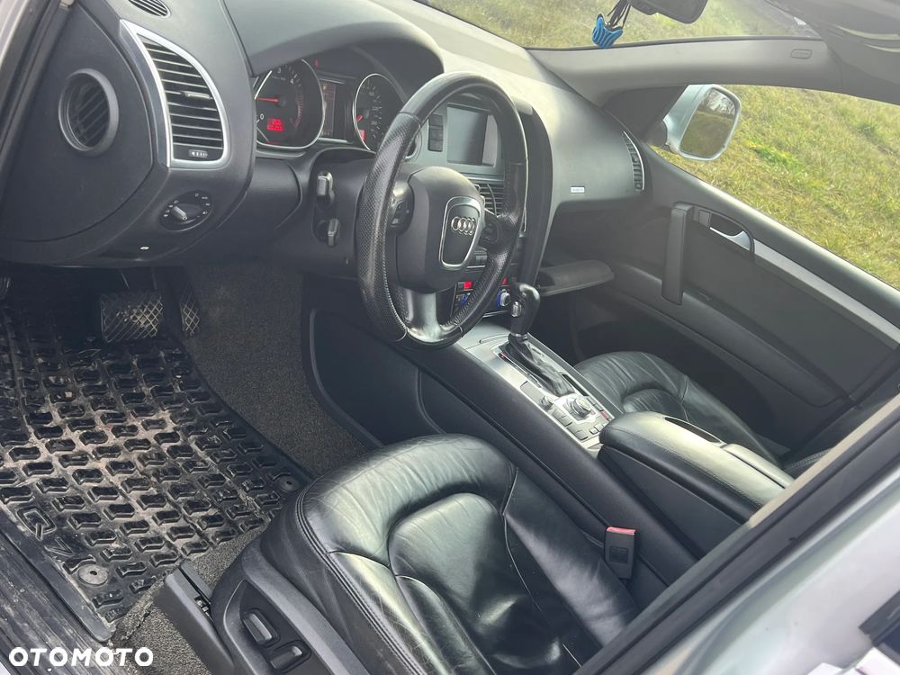 Audi Q7 3.0 TDI Quattro Tiptronic - 9