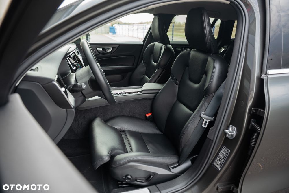 Volvo V60 B4 B Geartronic Inscription - 25