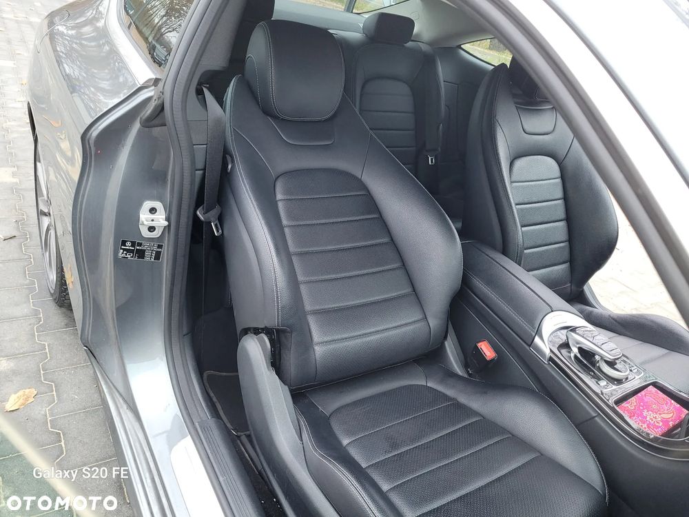 Mercedes-Benz Klasa C 250 7G-TRONIC - 11