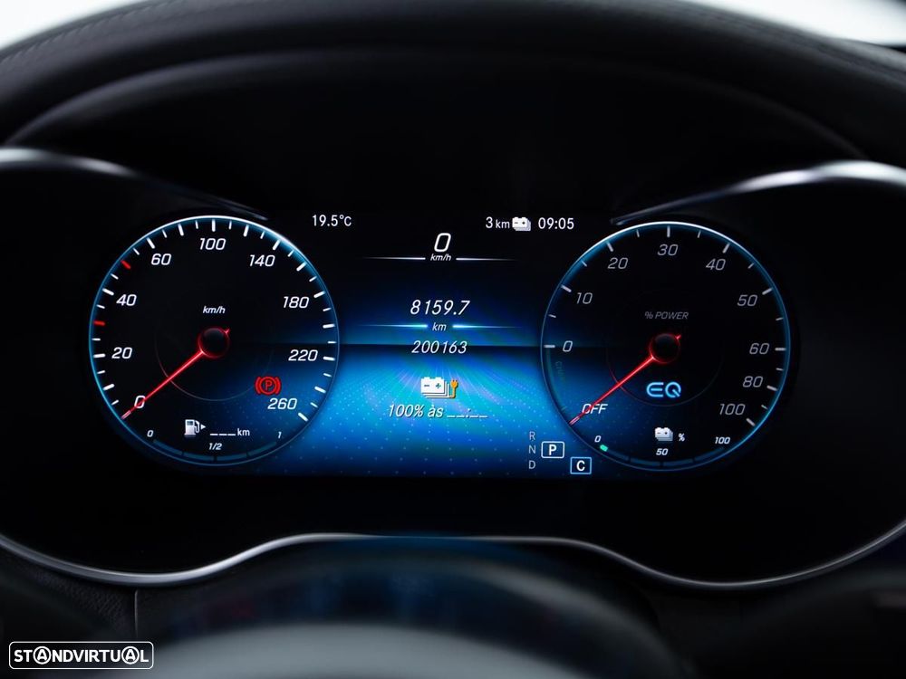 Mercedes-Benz GLC 300 de 4Matic 9G-TRONIC AMG Line - 31