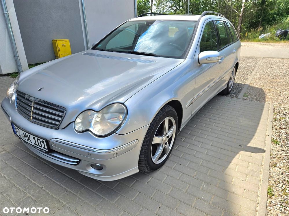 Mercedes-Benz Klasa C 220 CDI Automatik Avantgarde - 2
