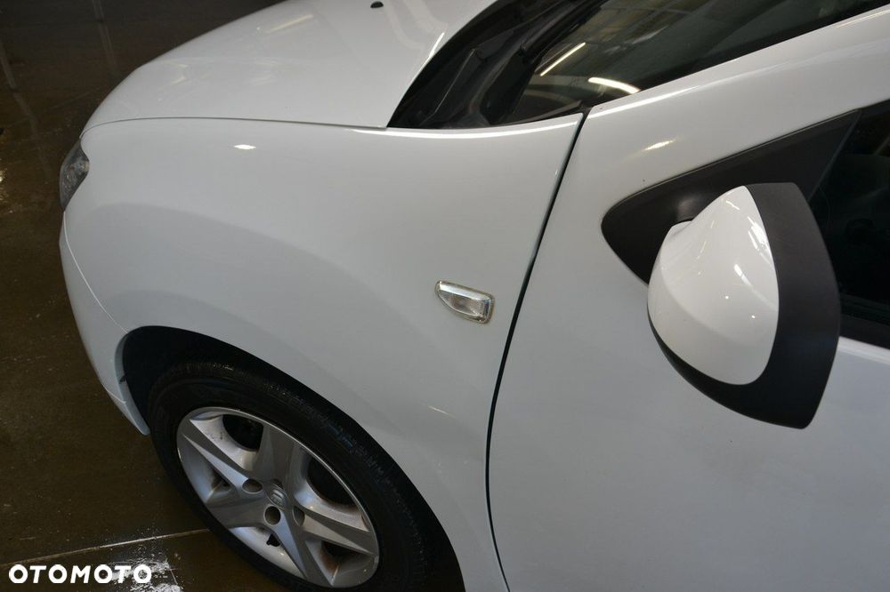 Dacia Sandero - 11