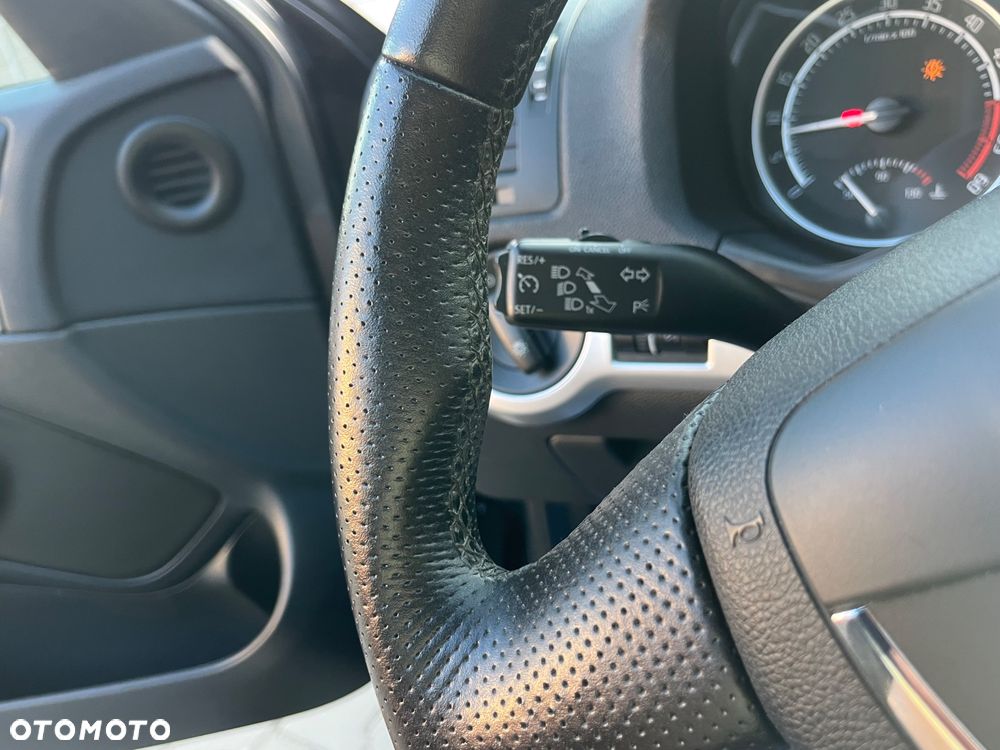 Skoda Octavia 2.0 TDI CR DPF RS - 17