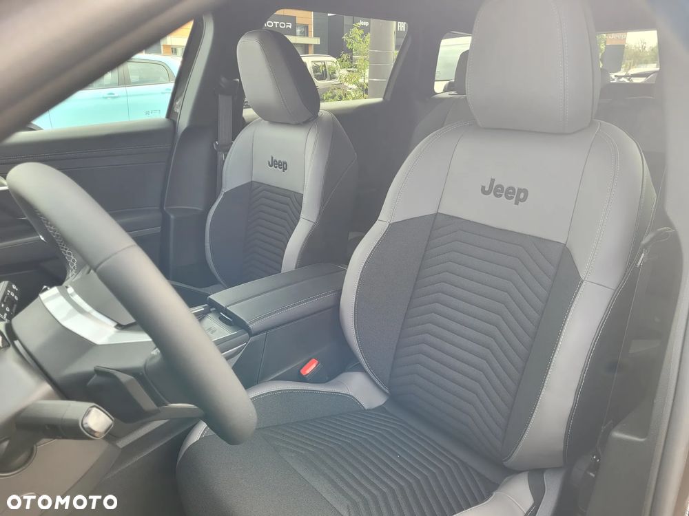 Jeep Compass 1.2 T3 mHEV First Edition FWD DCT - 14