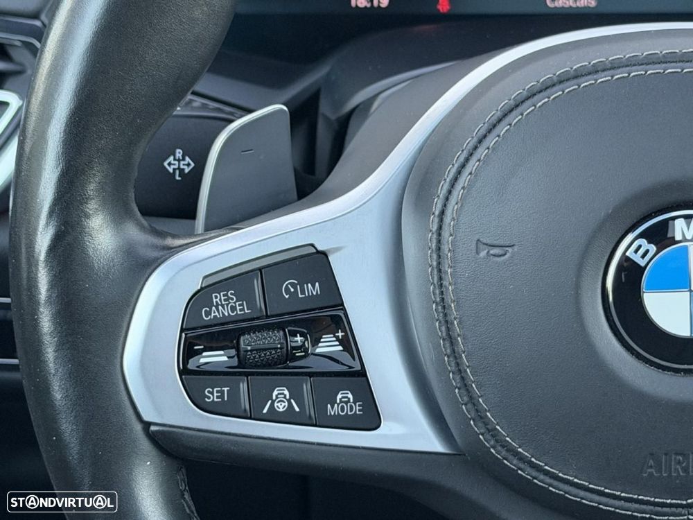 BMW X6 M50i - 13