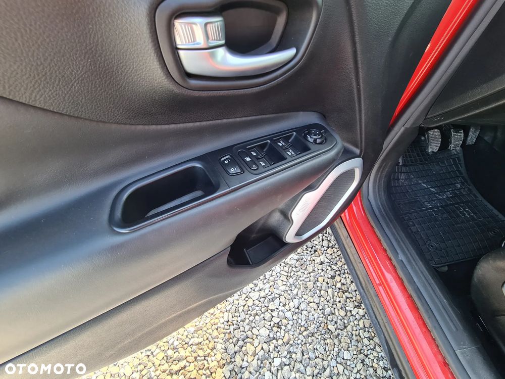 Jeep Renegade - 28