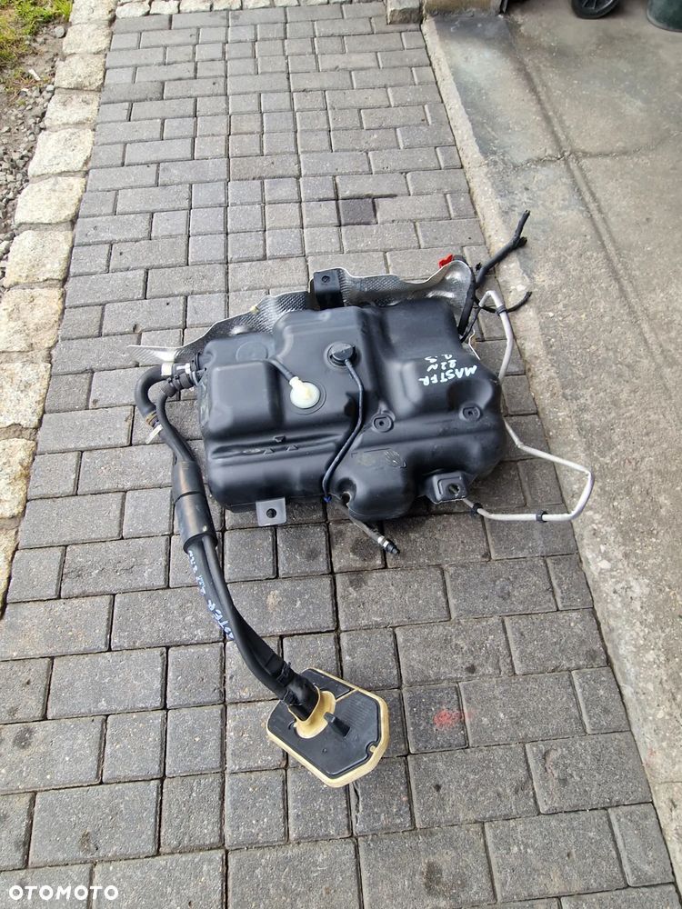 ZBIORNIK ADBLUE RENAULT MASTER IV 2022r 208993933R - 4