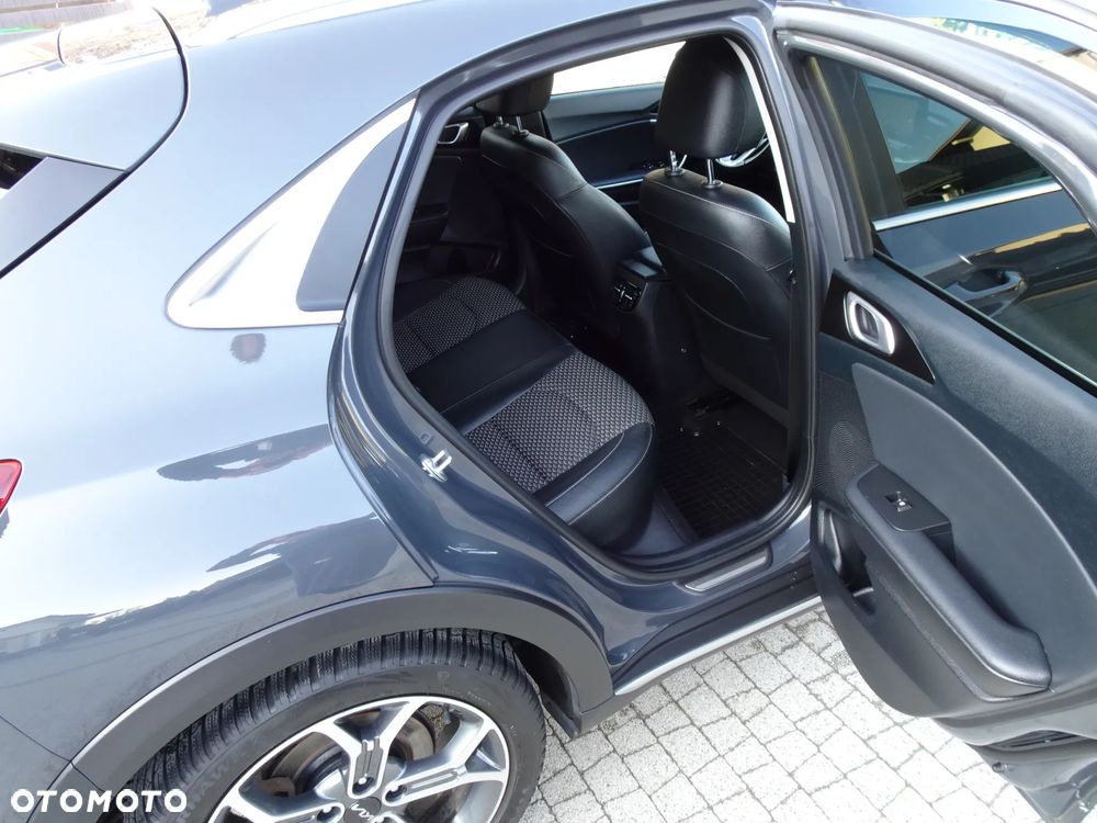 Kia XCeed 1.5 T-GDI L - 19