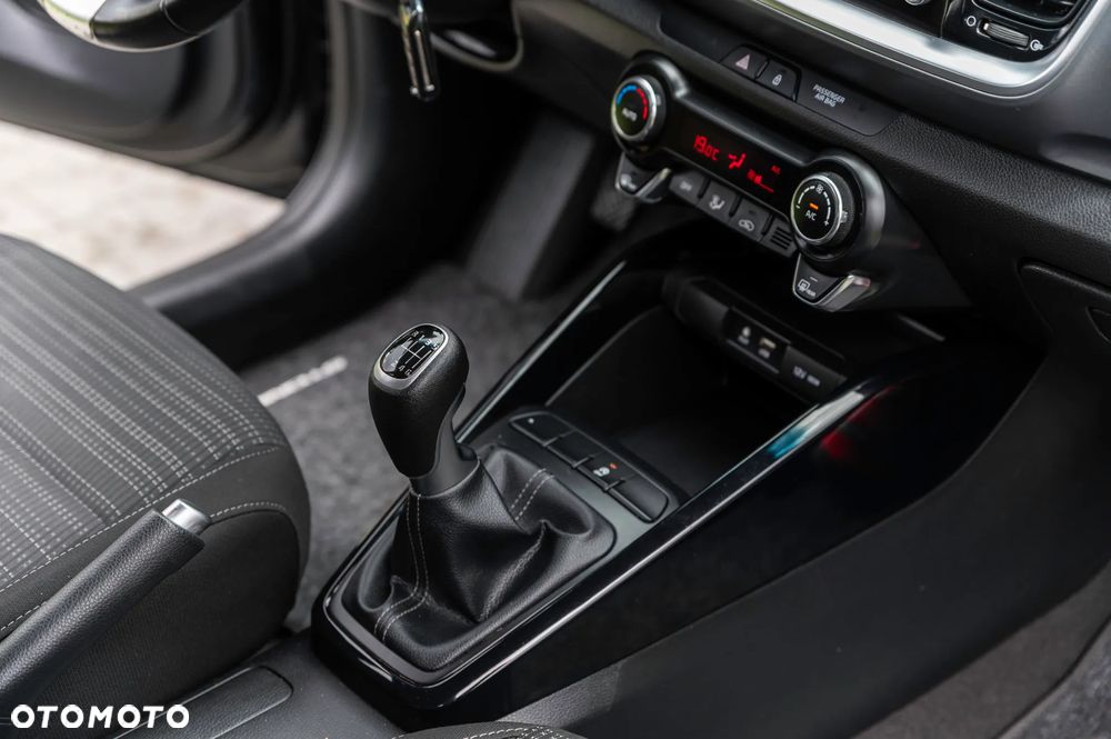 Kia Stonic 1.4 M - 26
