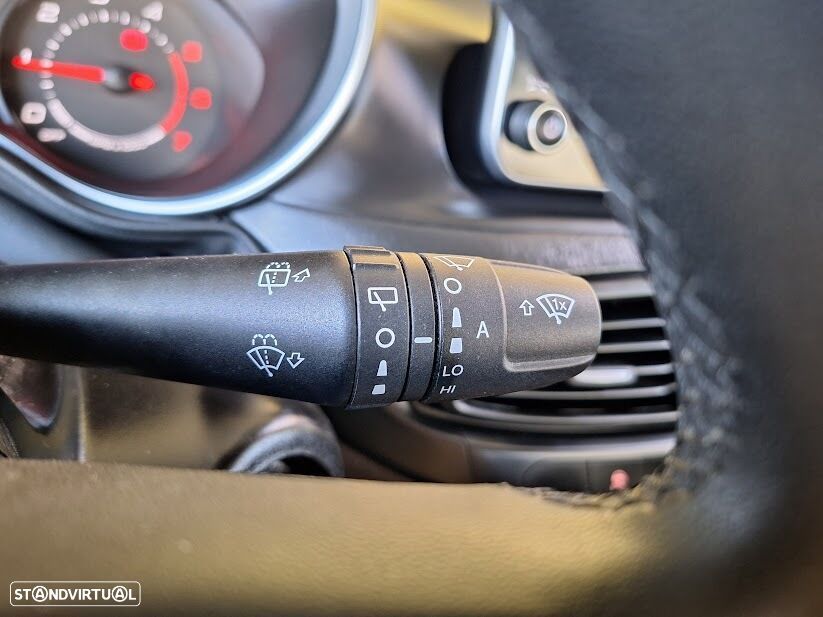 Fiat Tipo Station Wagon 1.3 M-Jet Lounge - 17