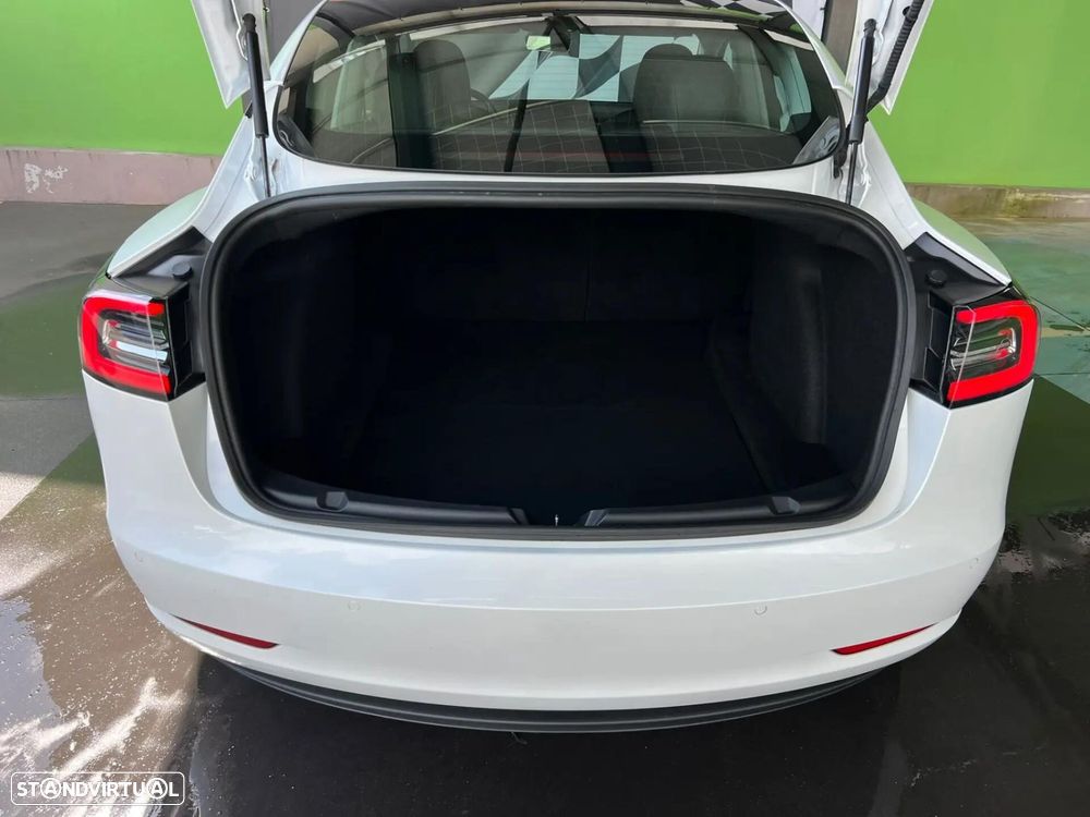 Tesla Model 3 Standard RWD Plus - 11