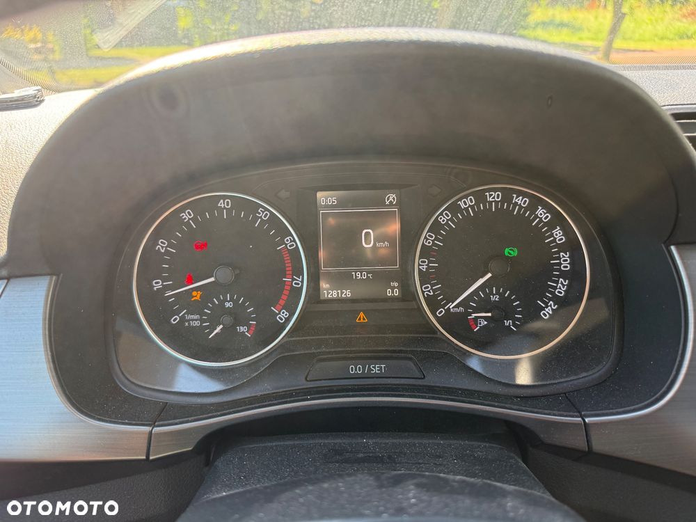 Skoda Fabia 1.2 TSI Ambition DSG - 13