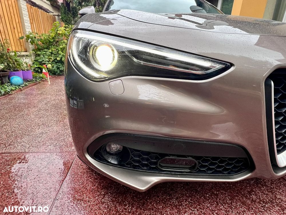 Alfa Romeo Stelvio 2.2 Diesel 16V AT8 Super - 19