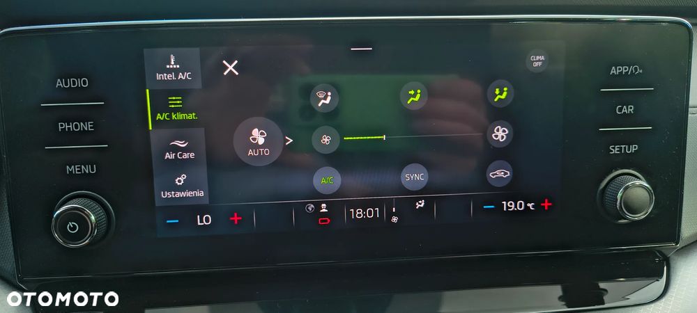 Skoda Octavia 2.0 TDI SCR Ambition - 35