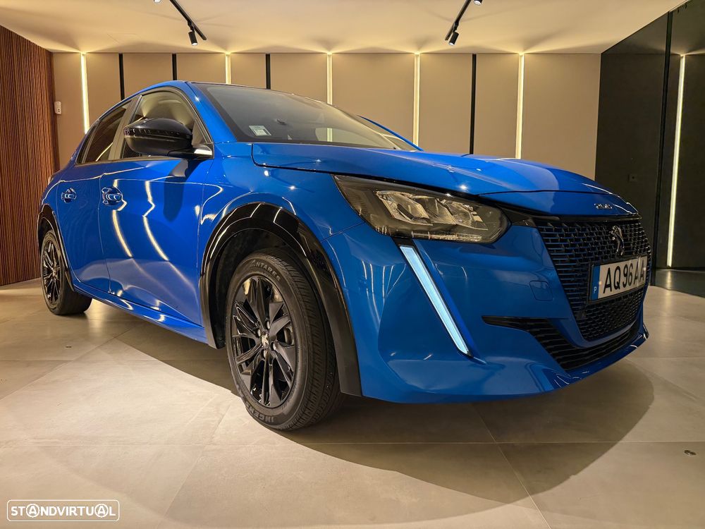 Peugeot e-208 - 33