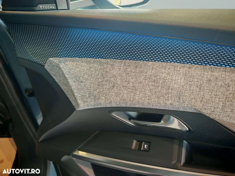 Peugeot 3008 e-3008 73 kWh GT - 27