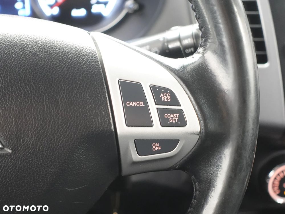 Mitsubishi Outlander 2.0 2WD - 38