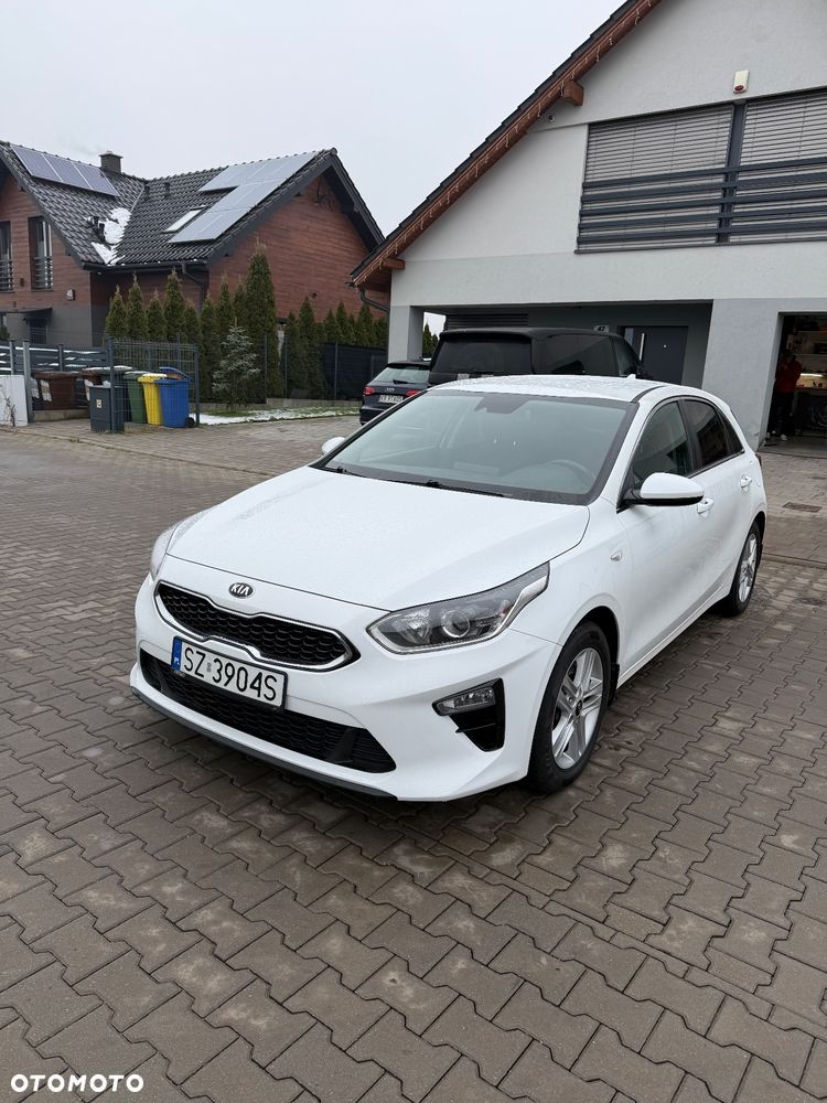 Kia Ceed 1.6 CRDi SCR M - 1