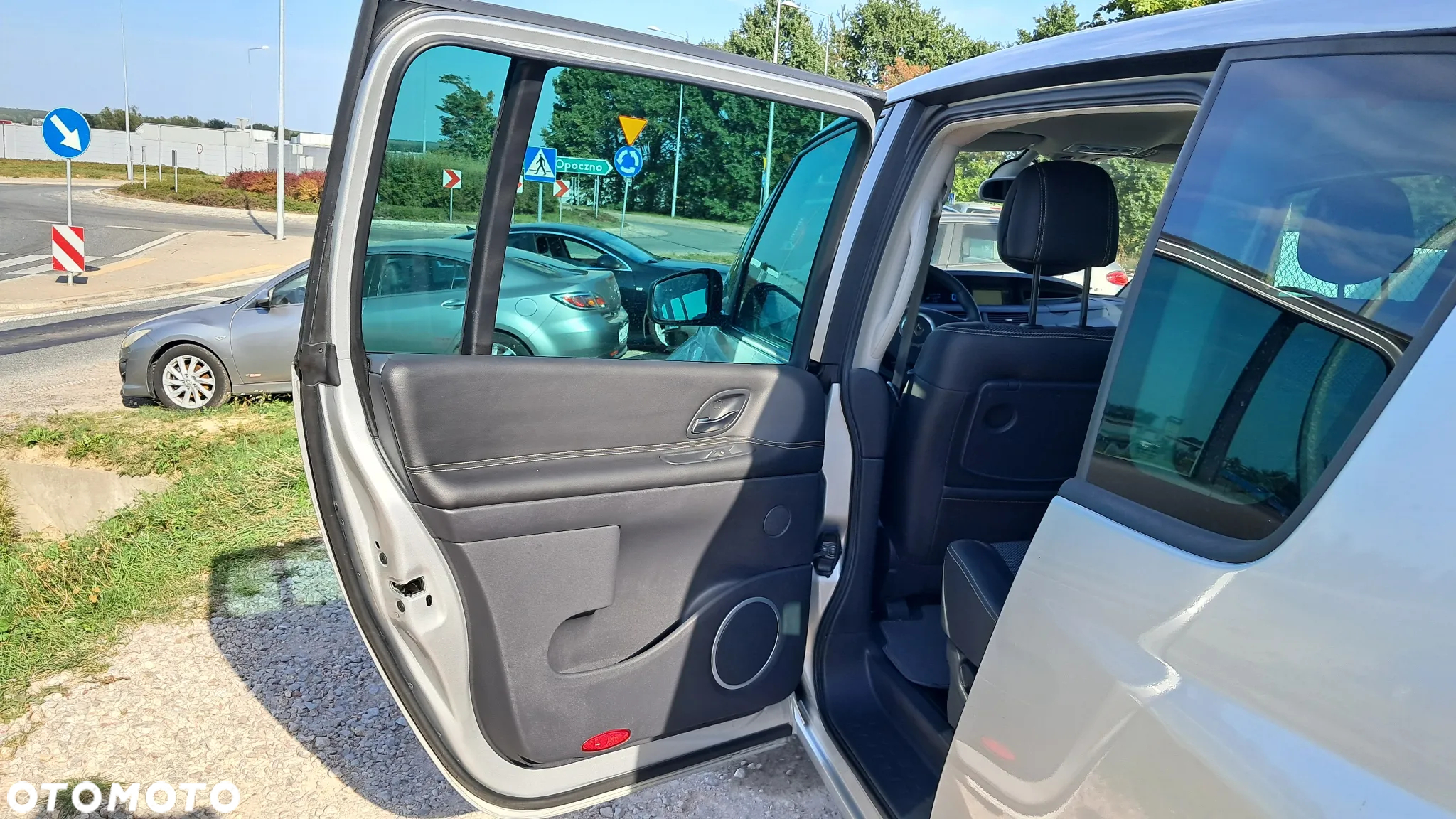 Renault Espace 2.0 Navitech - 10