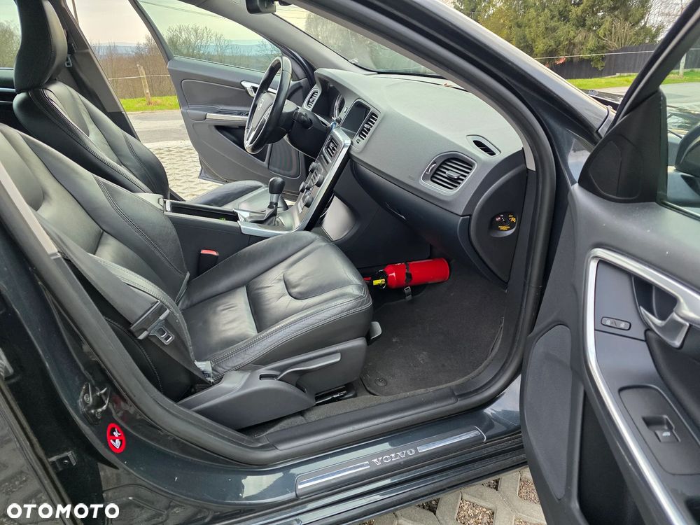 Volvo S60 D4 Edition Pro - 13