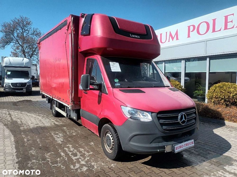 Mercedes-Benz Sprinter - 1