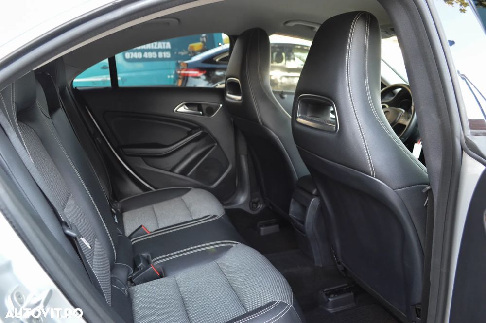 Mercedes-Benz CLA 200 CDI 7G-DCT Urban - 24