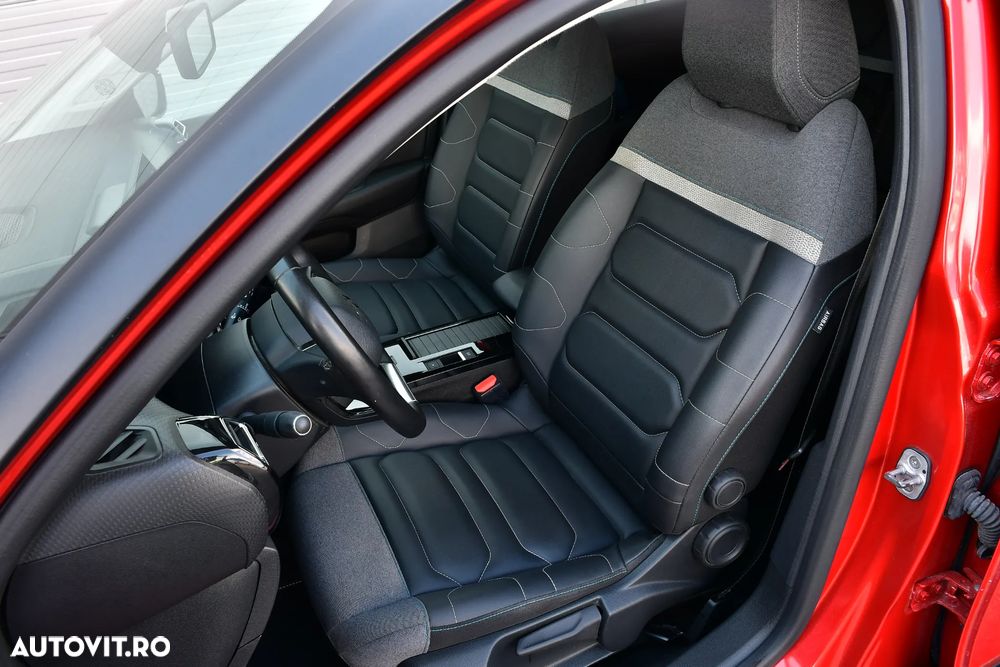 Citroën C4 E-C4 136 SHINE - 8