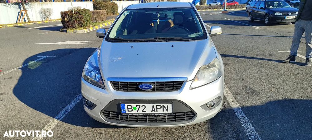 Ford Focus 1.6i Titanium - 6