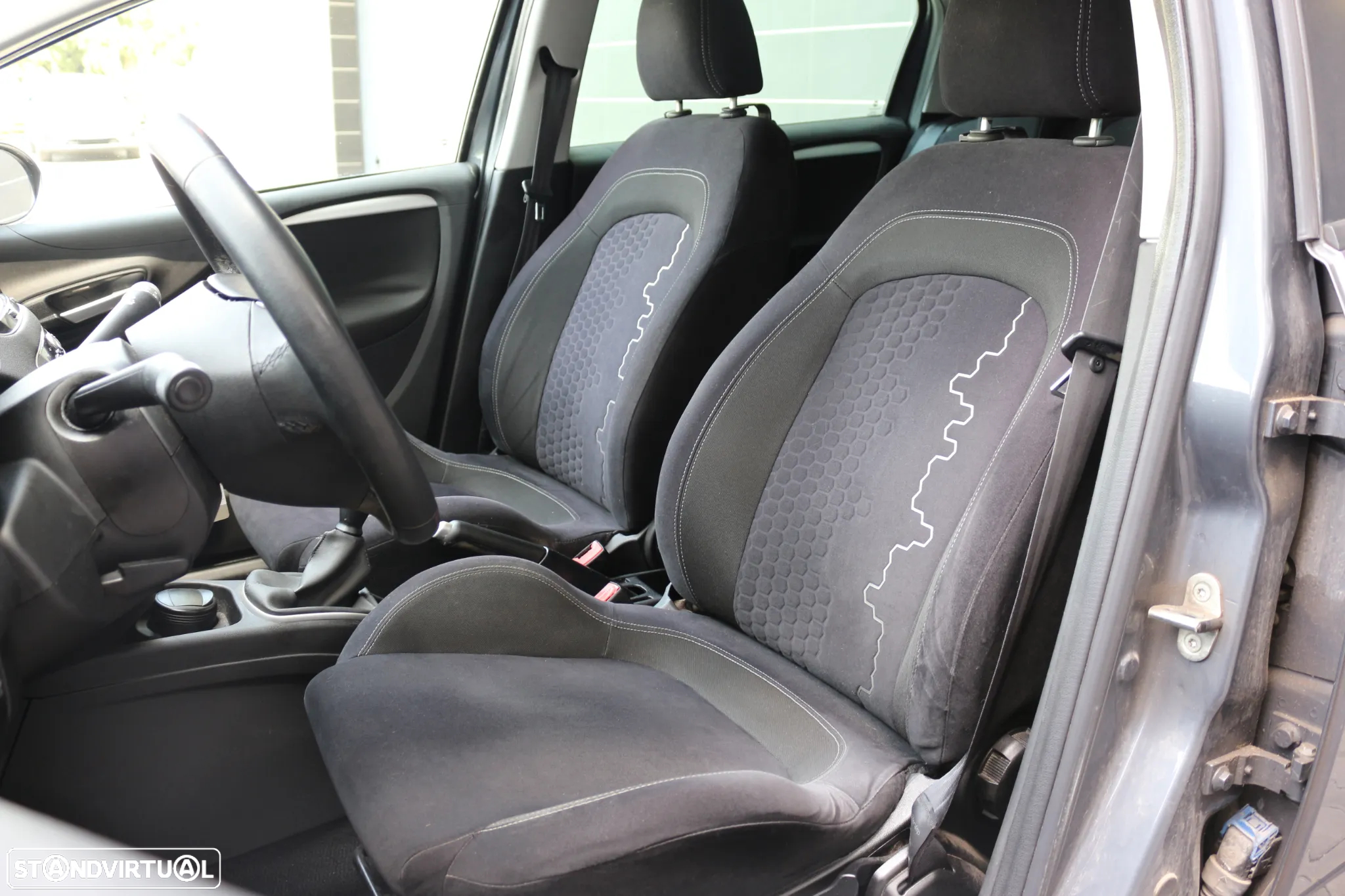 Fiat Punto Evo - 25