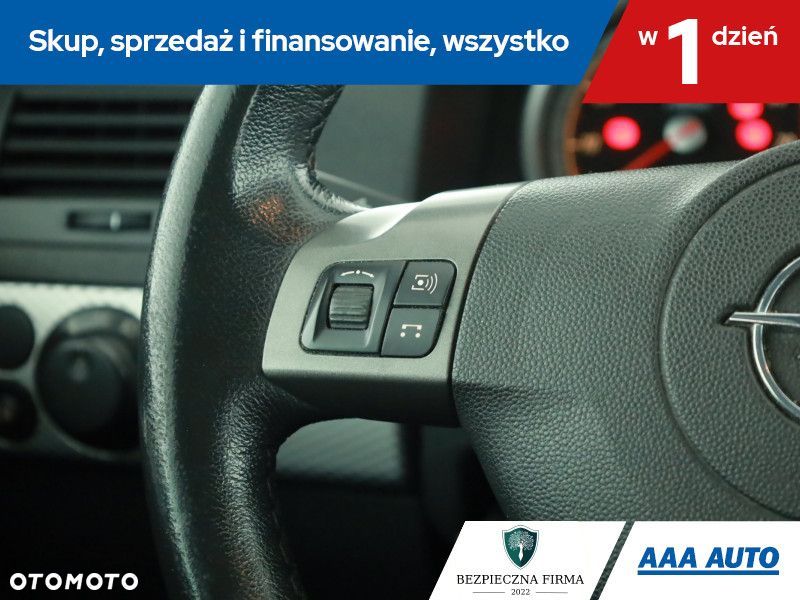 Opel Astra - 17