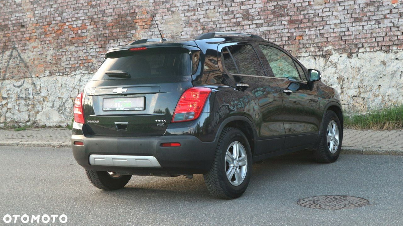 Chevrolet Trax 1.4 T LTZ AWD - 23