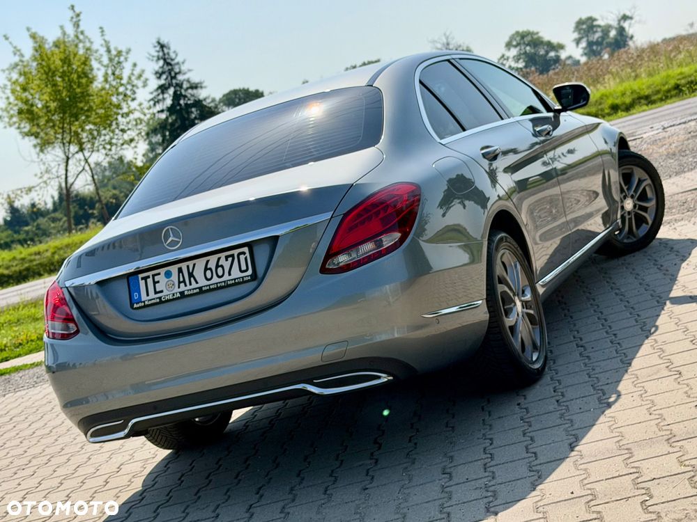 Mercedes-Benz Klasa C 200 Avantgarde - 36