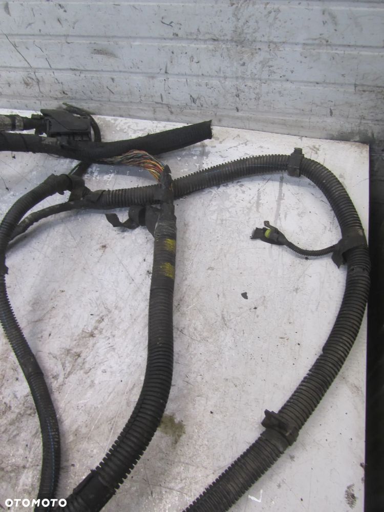 Iveco Daily 12r->2.3 HPI wiązka silnika - 4