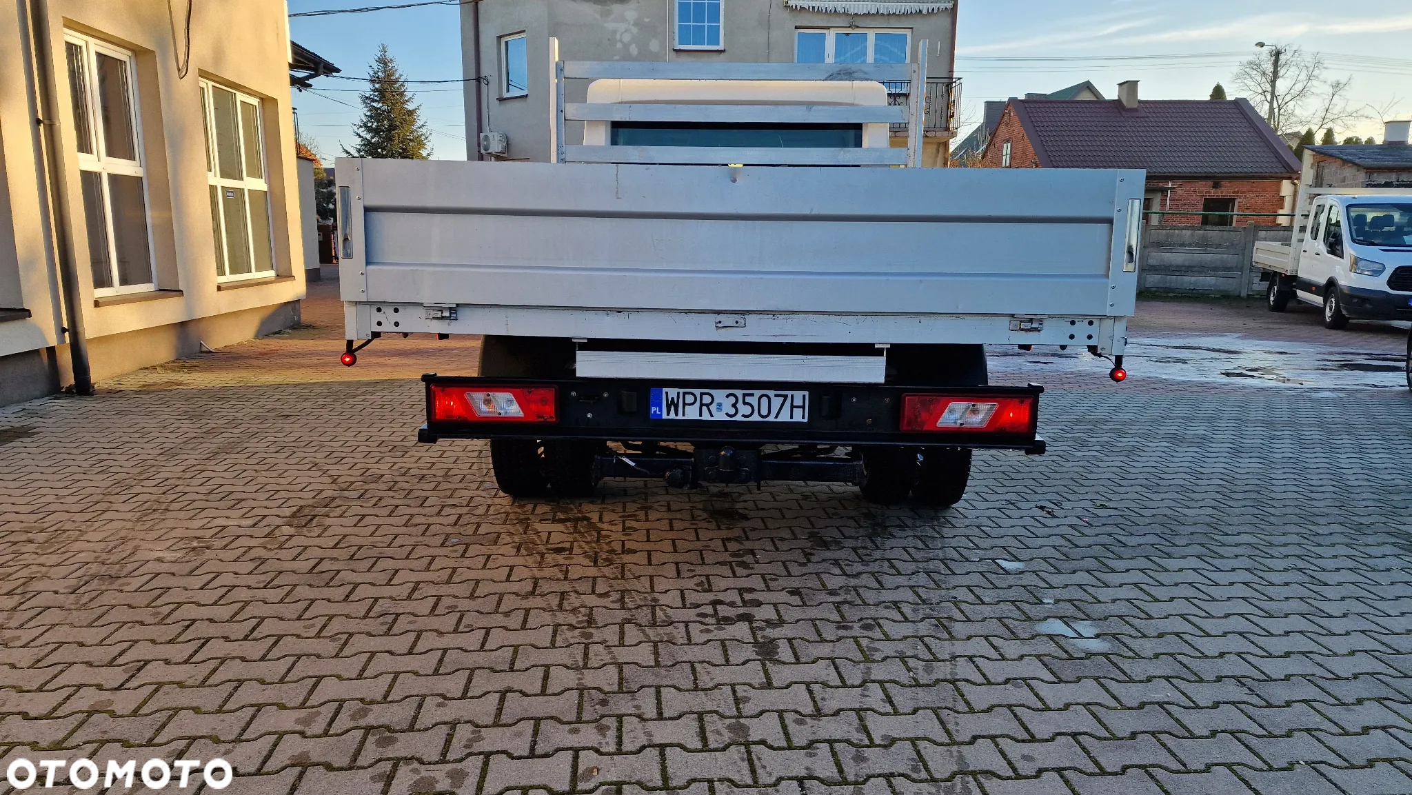 Ford Transit - 11