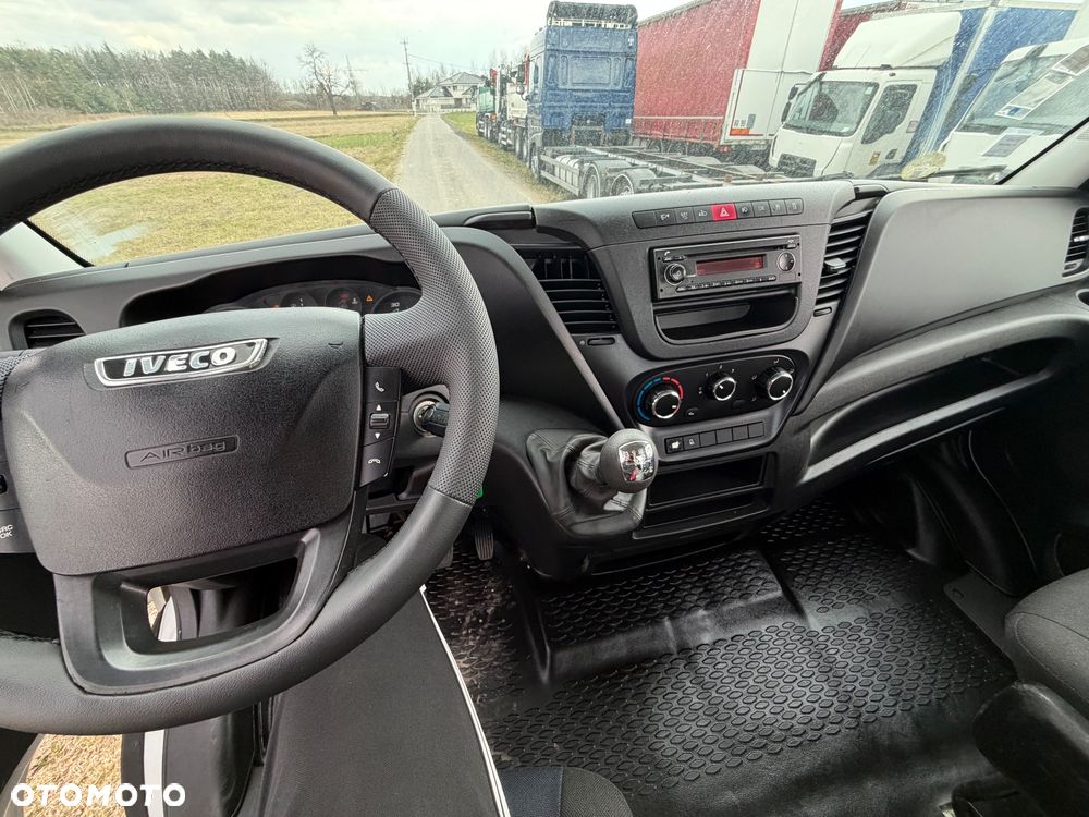 Iveco Daily 35c15 // Rozstaw osi 4,10 // SUPER STAN - 13