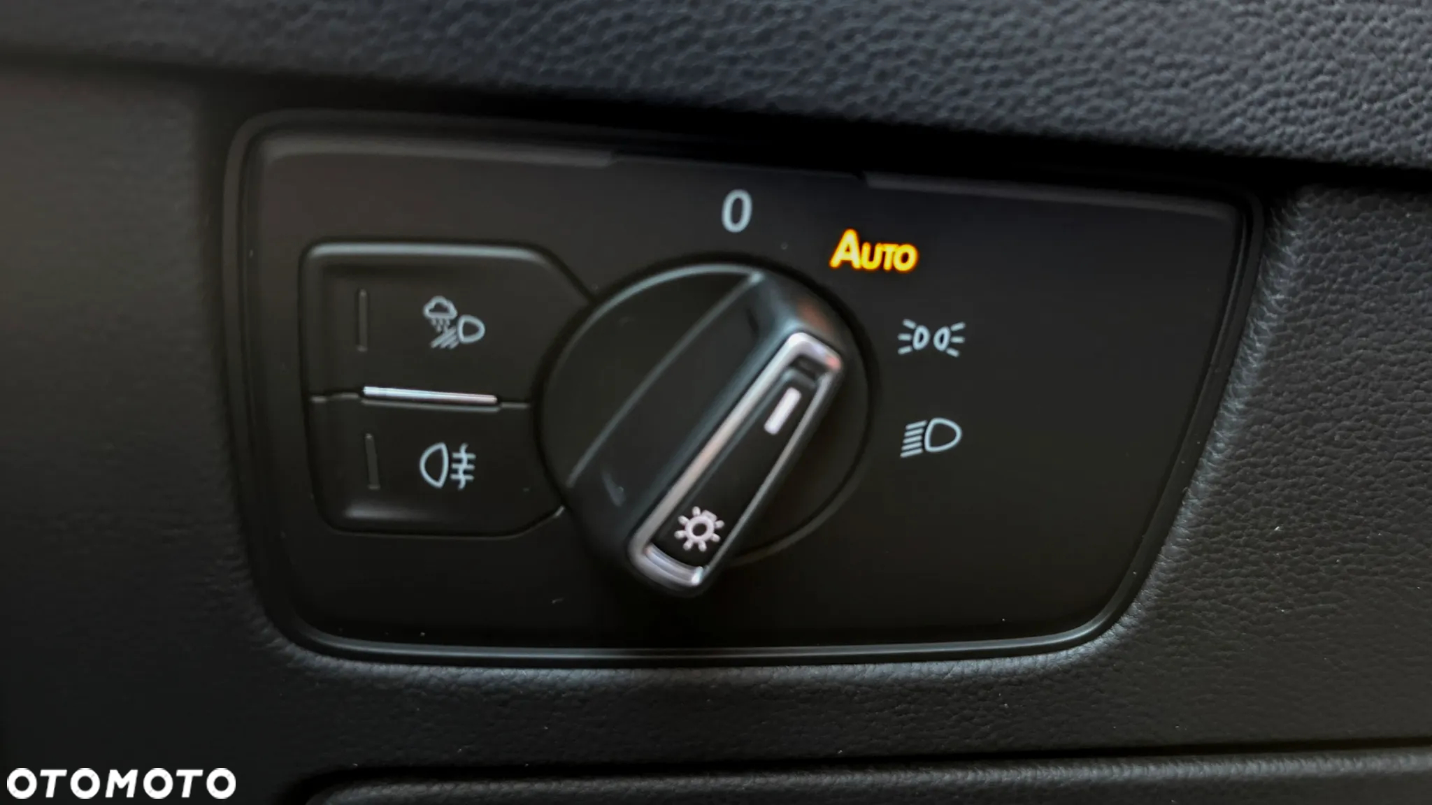 Volkswagen Arteon 2.0 TDI SCR Elegance DSG - 25