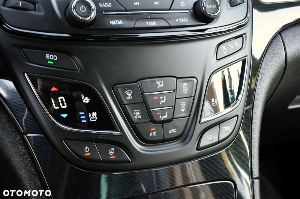 Opel Insignia - 34