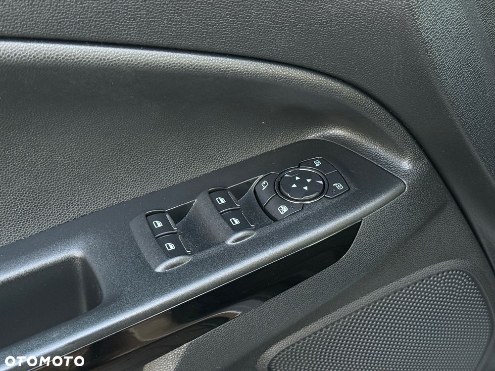 Ford EcoSport - 10
