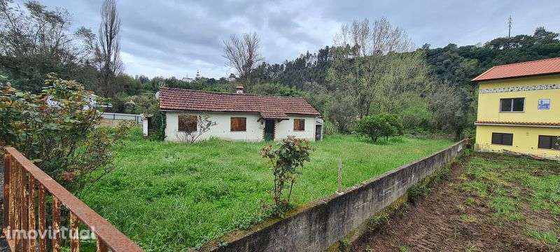 Moradia M3 com Terreno-VENDA JUDICIAL - Grande imagem: 4/6