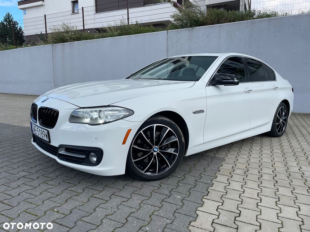 BMW Seria 5 528i - 3