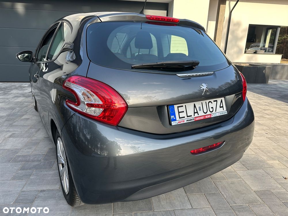 Peugeot 208 95 VTI Active - 12