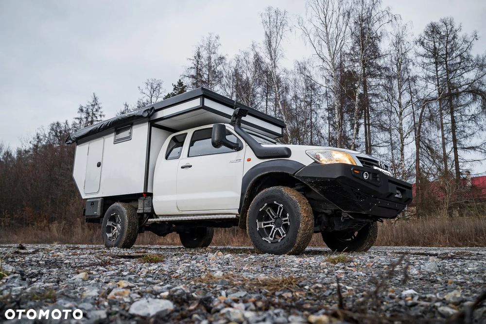 Toyota Hilux 4x4 Extra Cab - 13