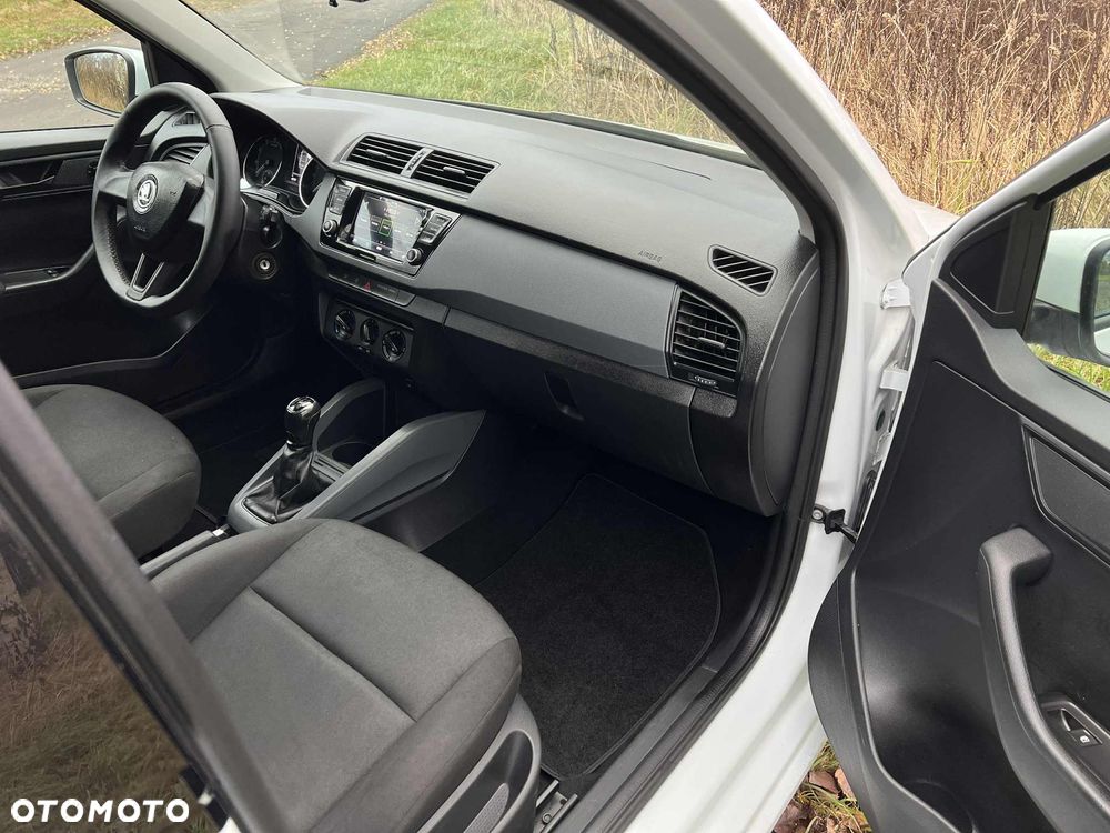 Skoda Fabia 1.0 Ambition - 7