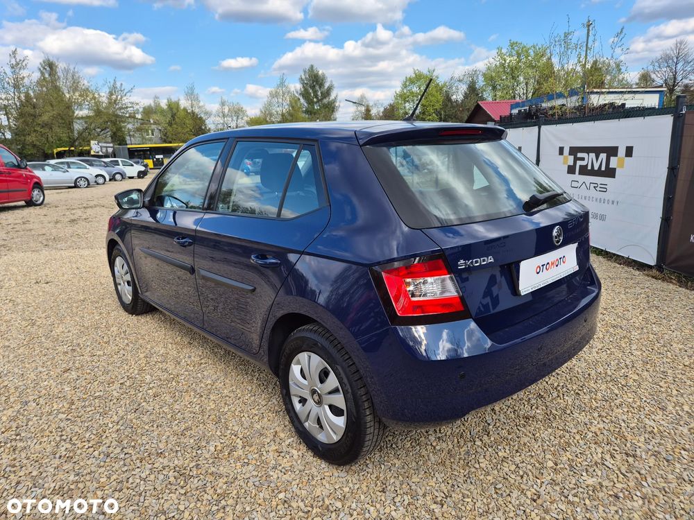 Skoda Fabia - 8