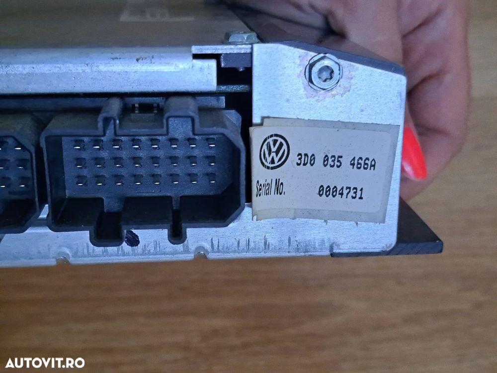 Amplificator sunet audio original Volkswagen VW Paheton Touareg - 4